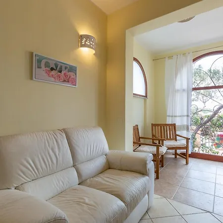 Elga Apartment