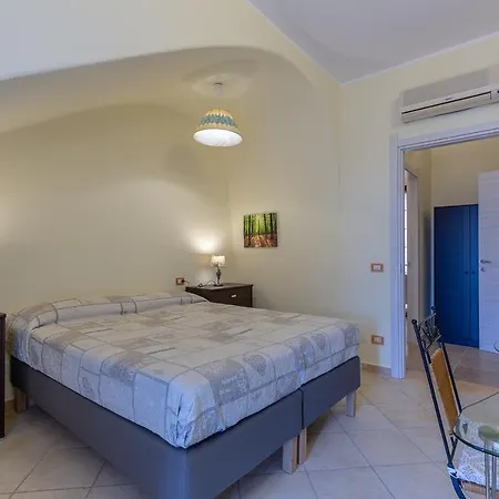 Elga Apartment *